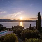Seahorse Villa Amazing pool house over Agni&Kalami Sleep 7